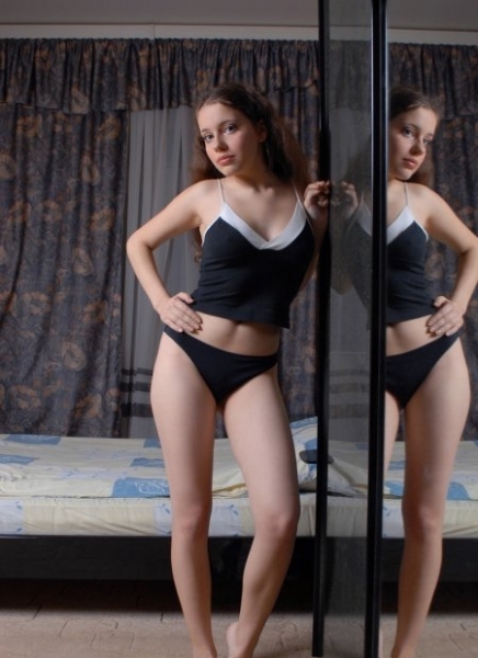 Анкета проститутки Оля - город Перевальное, 21 год, №17819